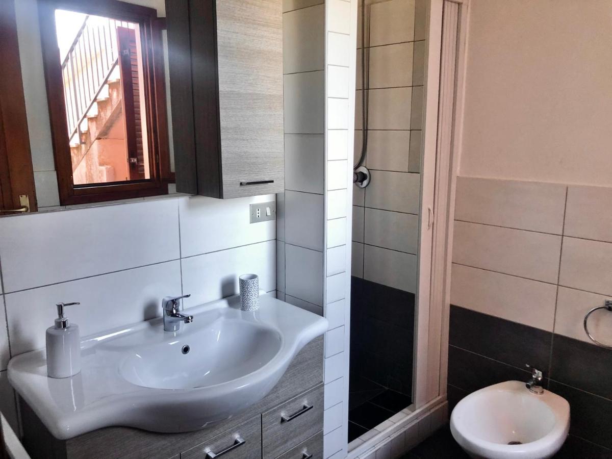 Teodor House Appartement San Teodoro  Buitenkant foto